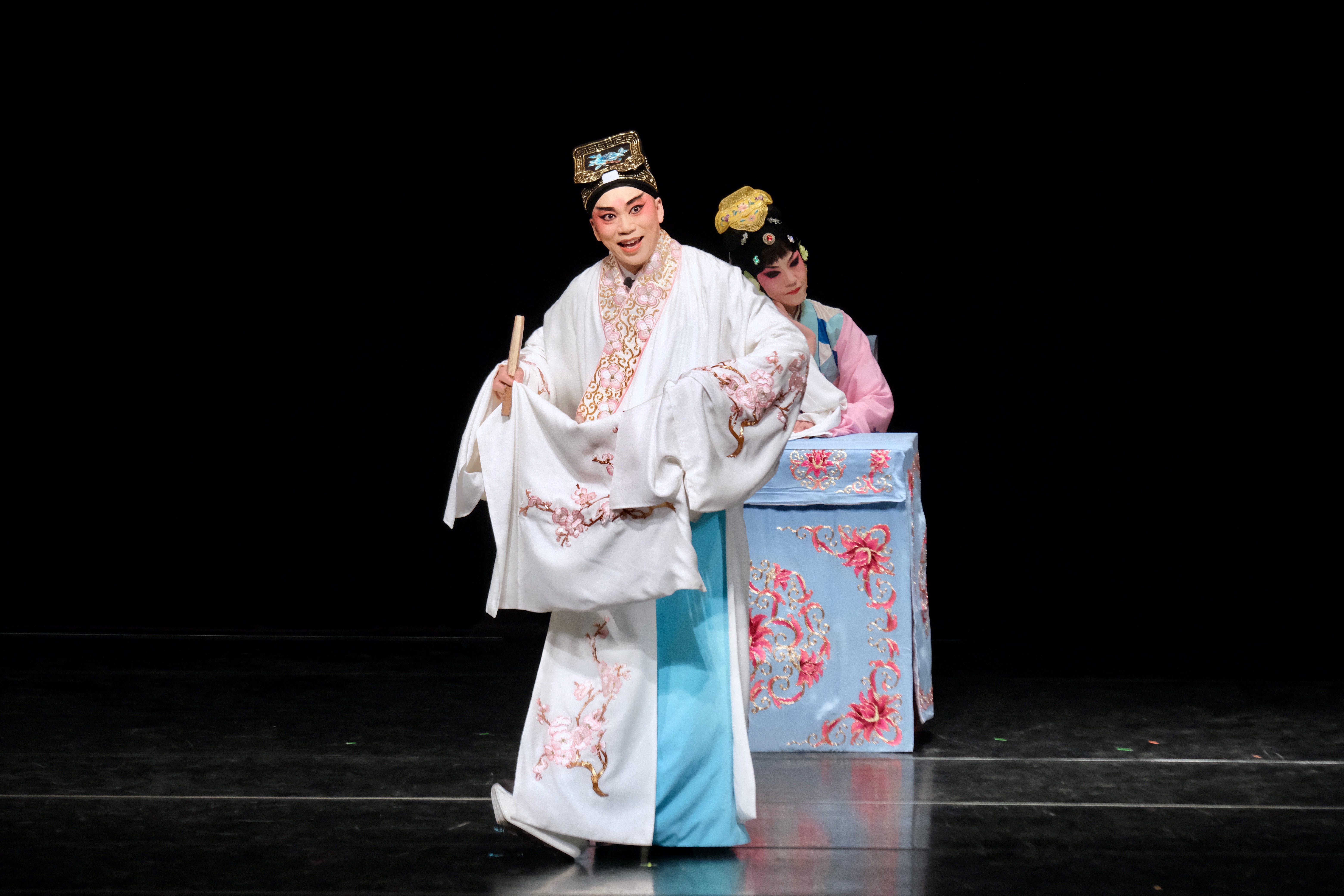 本次演出精選崑曲《玉簪記》中〈琴挑〉、〈問病〉、〈偷詩〉與〈秋江〉四折劇碼，由成大人社中心楊政達主任（前）策劃並擔任主演，特別邀請國內傑出崑曲曲友同臺演出