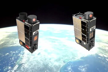 成大立方衛星再創里程碑　台灣百合二號與三號相繼飛奔競逐太空