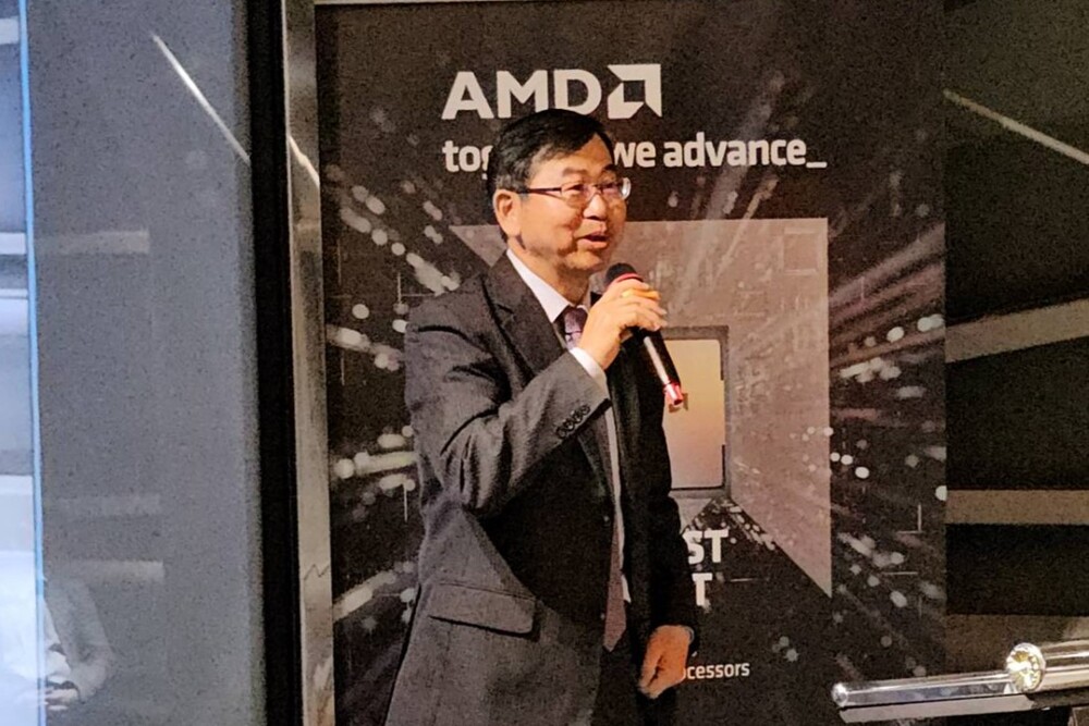 AMD 資料中心解決方案事業群台灣區資深業務副總經理林建誠（Ken Lin）擔任開幕致詞嘉賓，並帶領 4 位台灣 AMD 高層主管一起參與此一盛會